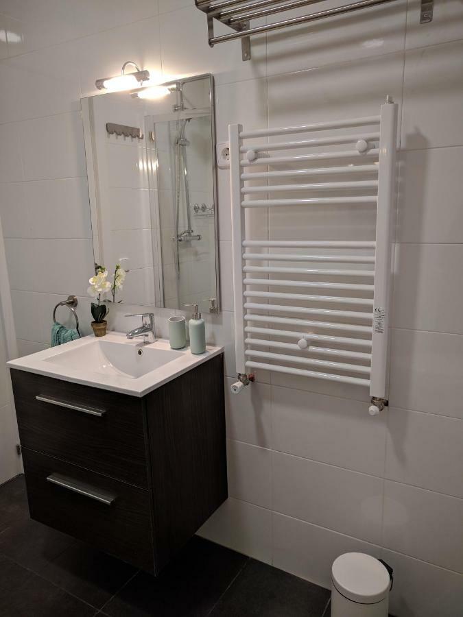 Appartamento Gran Apartamento Cerca De Atocha Madrid Esterno foto