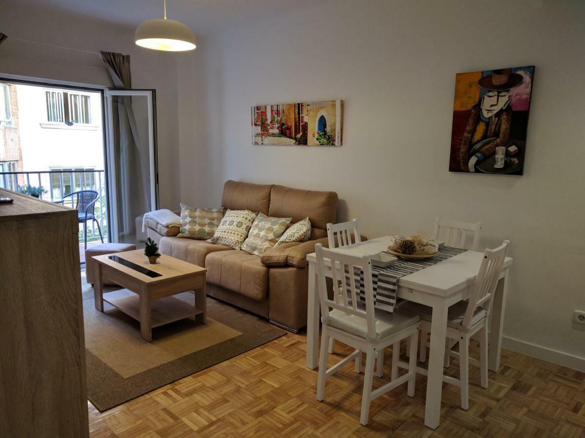 Appartamento Gran Apartamento Cerca De Atocha Madrid Esterno foto