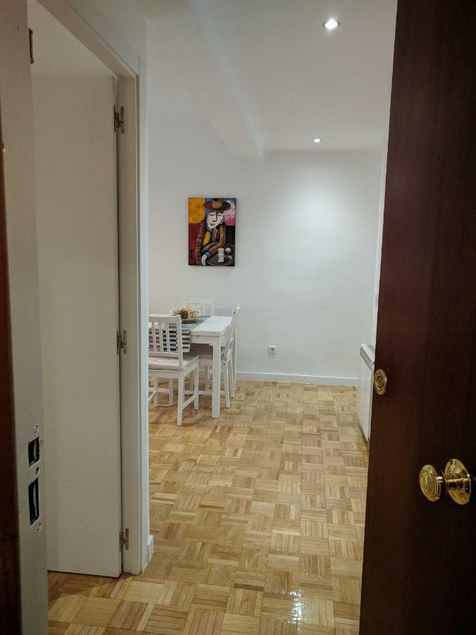 Appartamento Gran Apartamento Cerca De Atocha Madrid Esterno foto